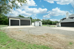 Detached Garage/Workshop and Shed