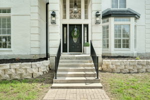 Front Entry Detail