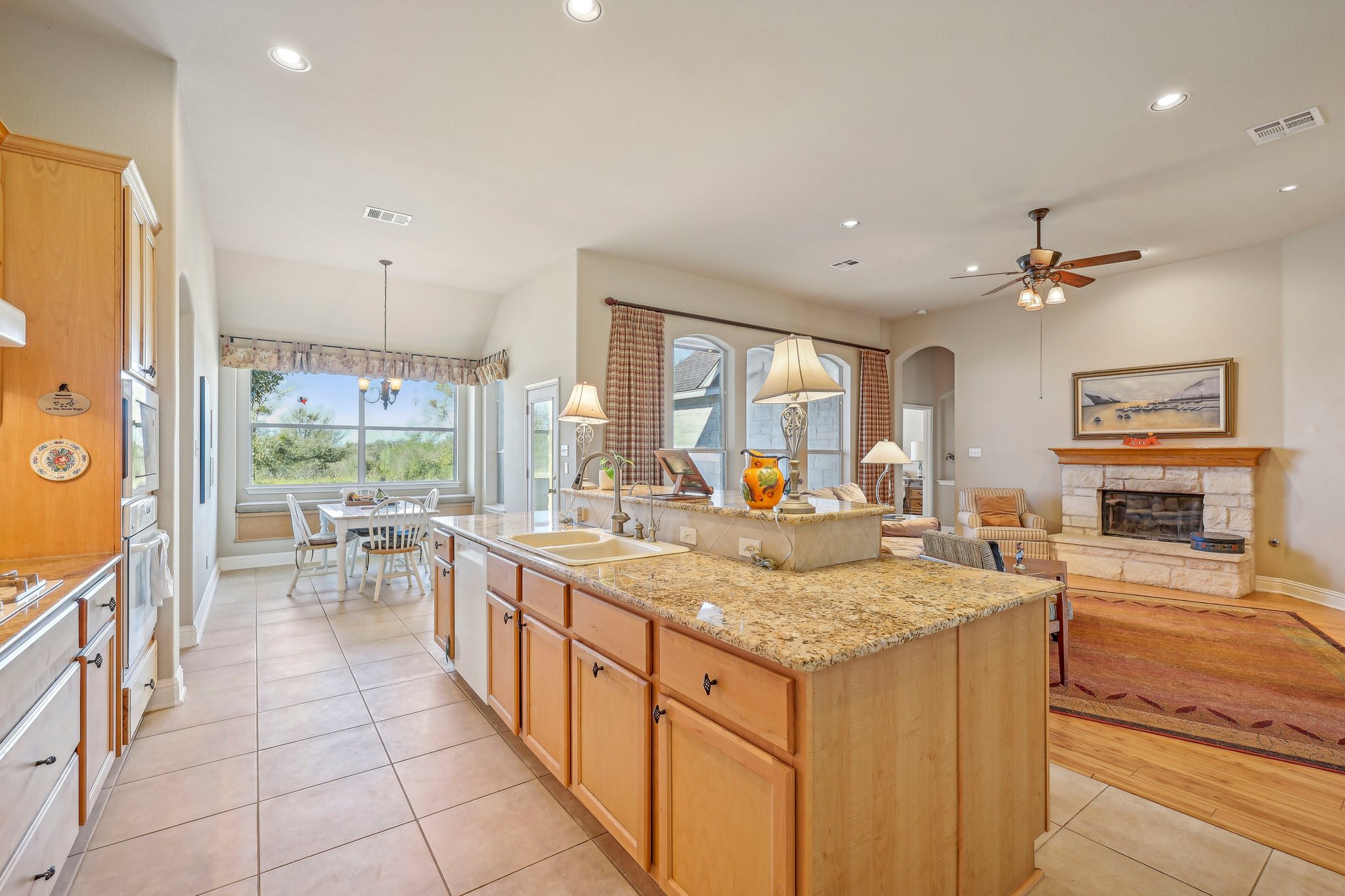 Farm to Market Rd 1704-019.jpg