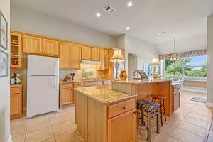 Farm to Market Rd 1704-016.jpg