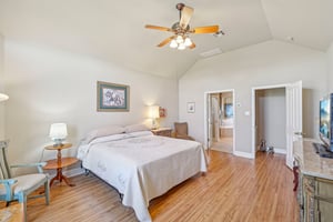 Farm to Market Rd 1704-034.jpg