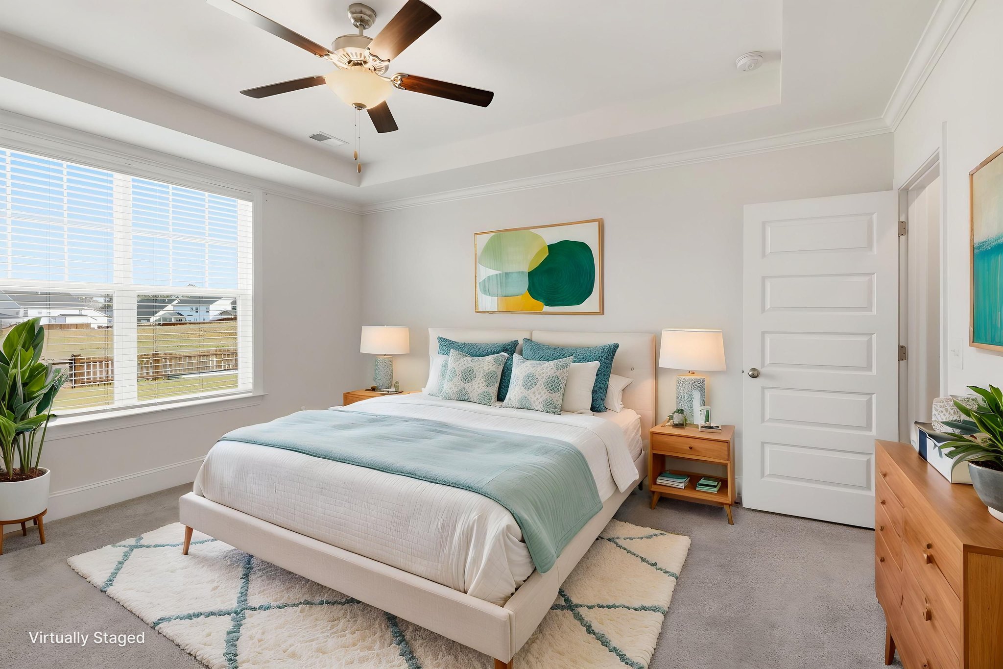 IMG_028 virtually staged.jpeg