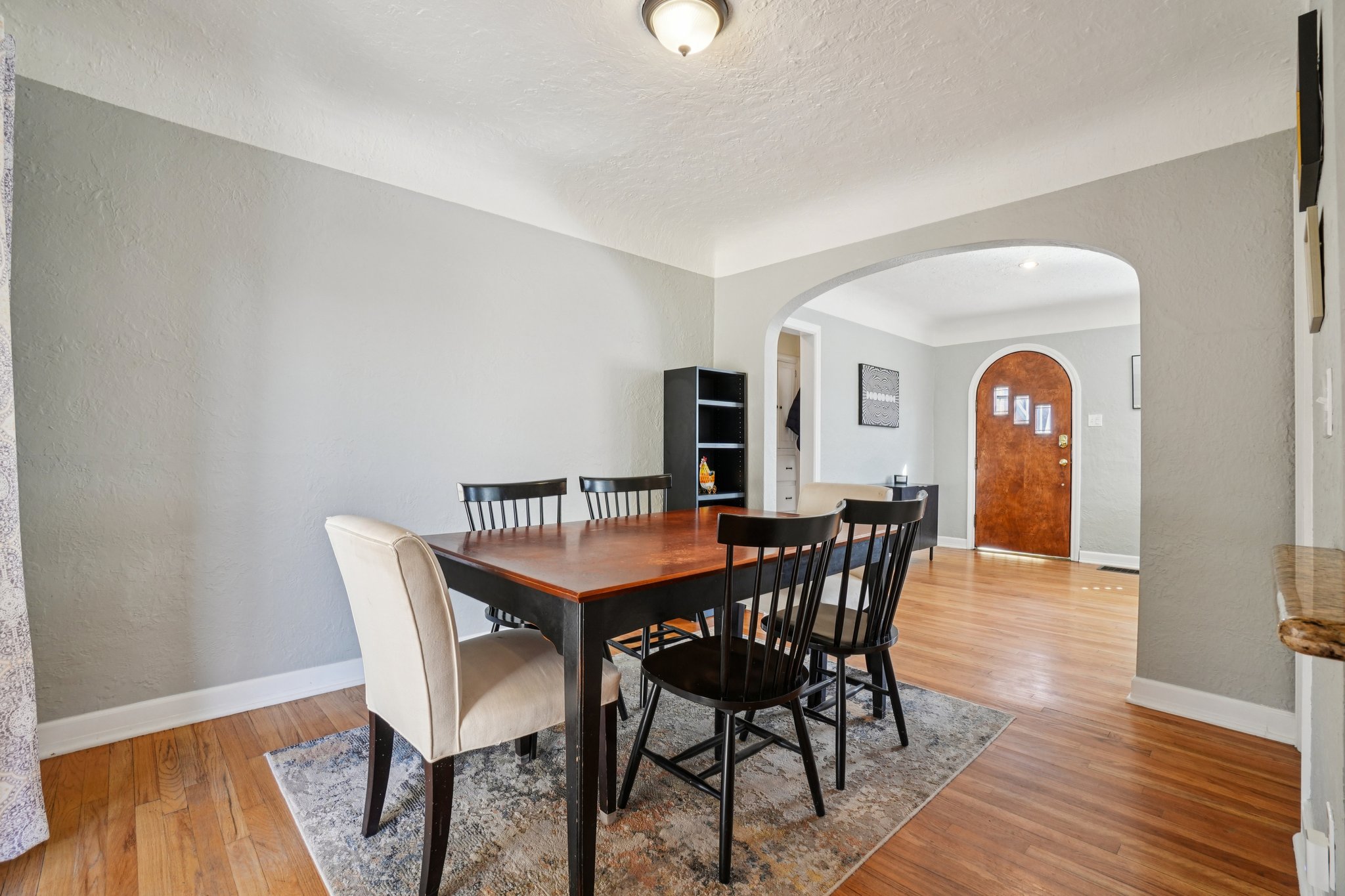 Holly St-S1803-010.jpg