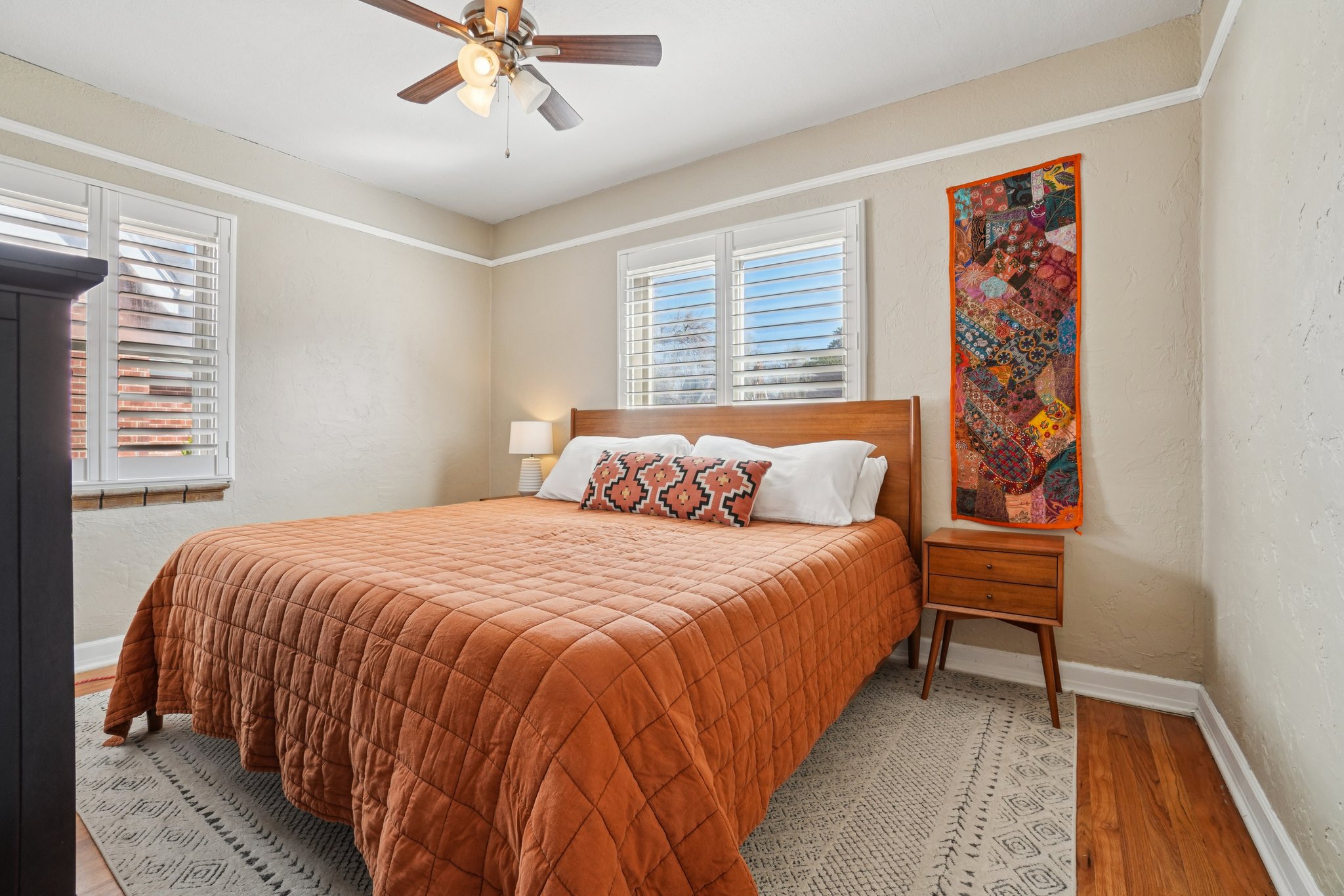 Holly St-S1803-019.jpg