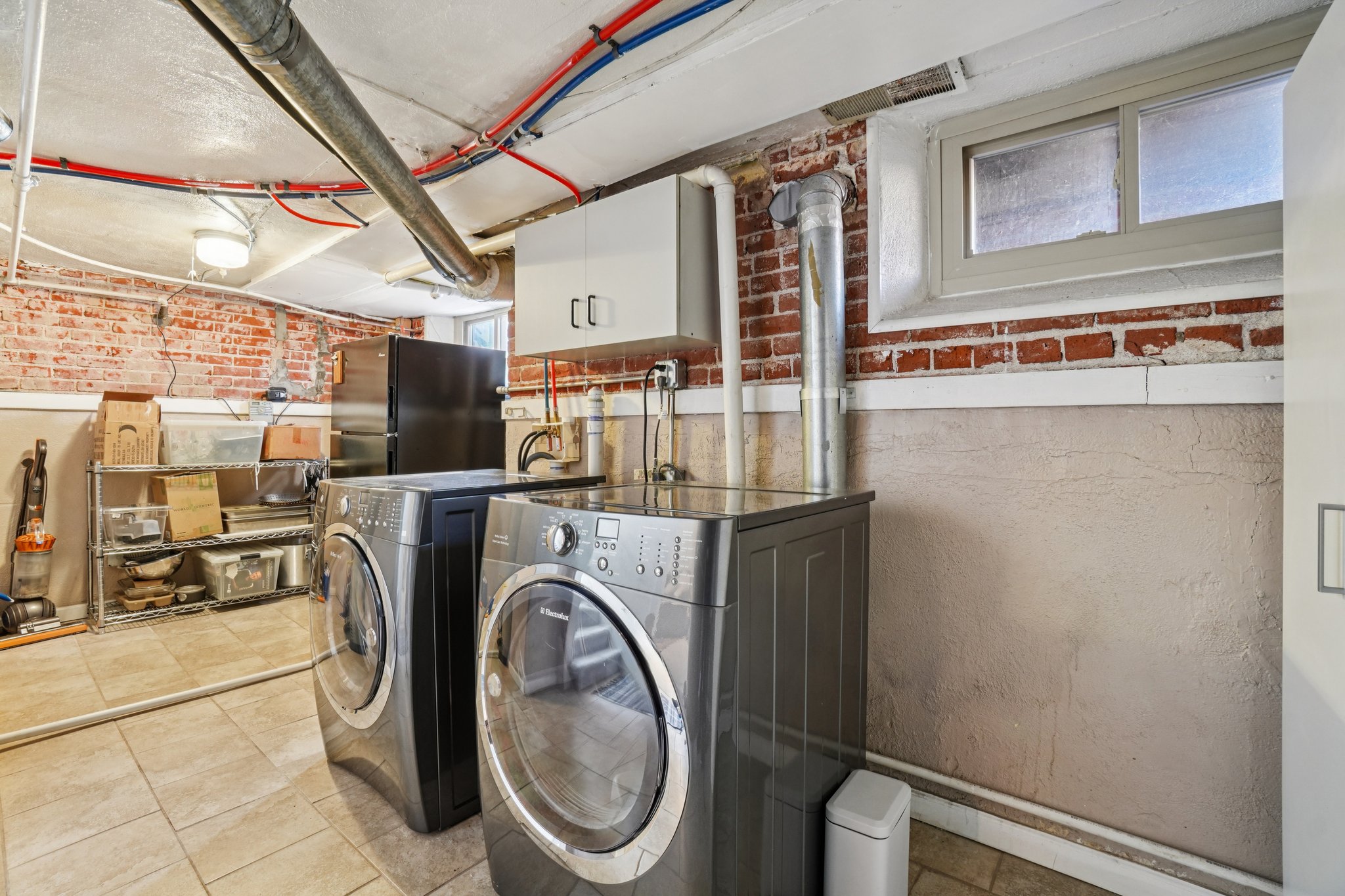 Holly St-S1803-021.jpg