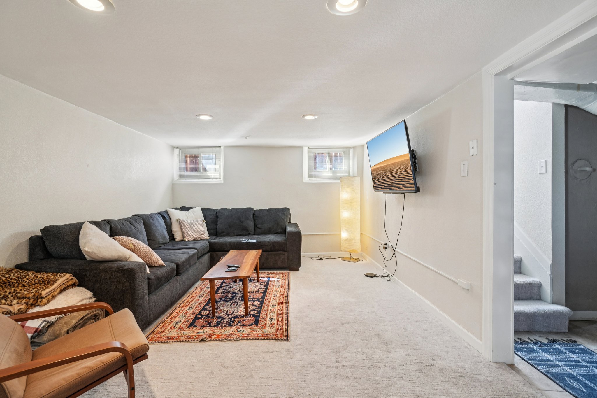 Holly St-S1803-025.jpg