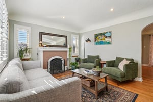 Holly St-S1803-008.jpg