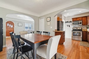 Holly St-S1803-011.jpg