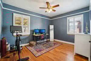 Holly St-S1803-016.jpg