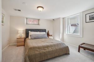 Holly St-S1803-026.jpg