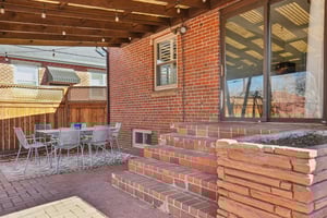 Holly St-S1803-031.jpg