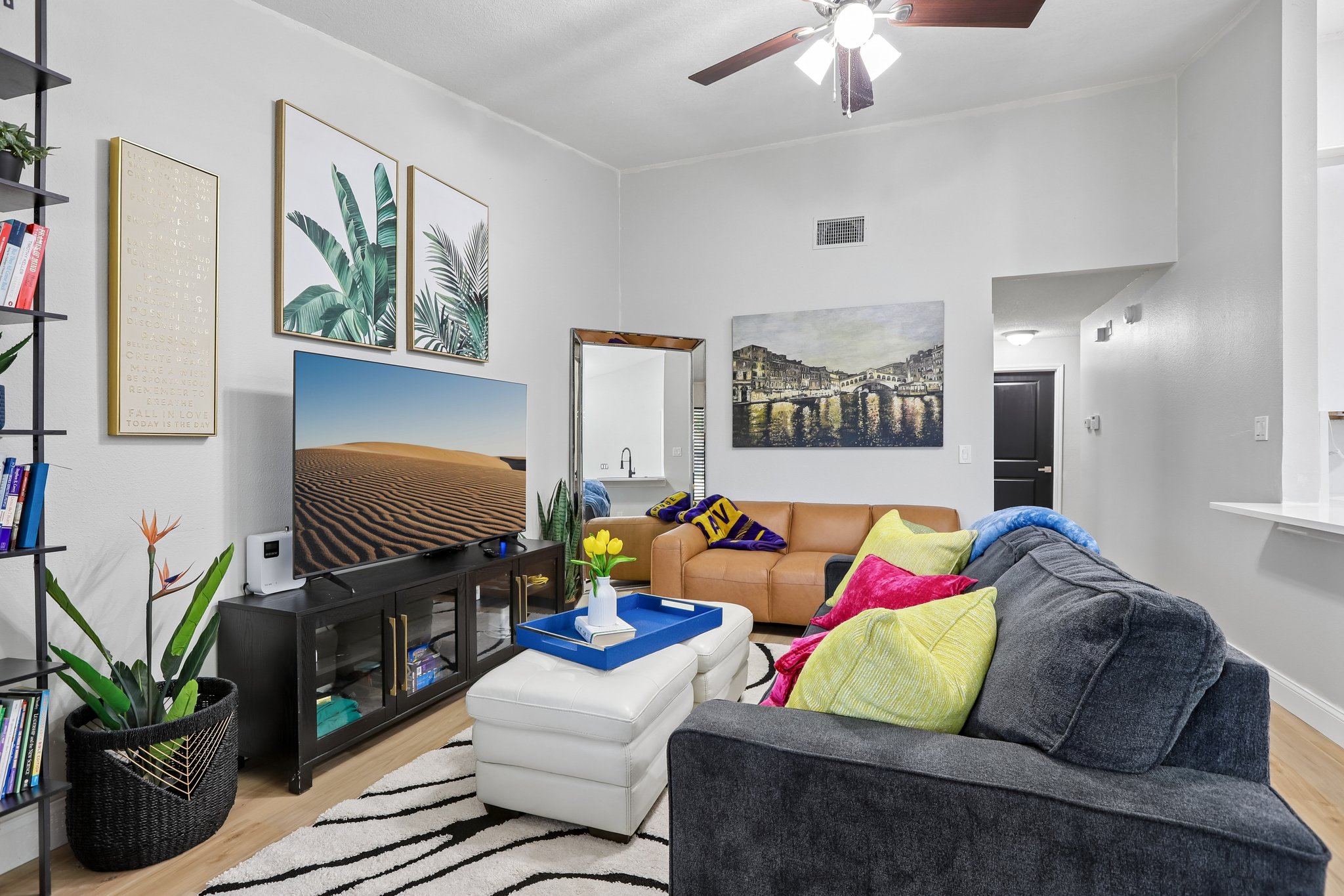 1525 Kestrel Way - S1305 - 009.jpg