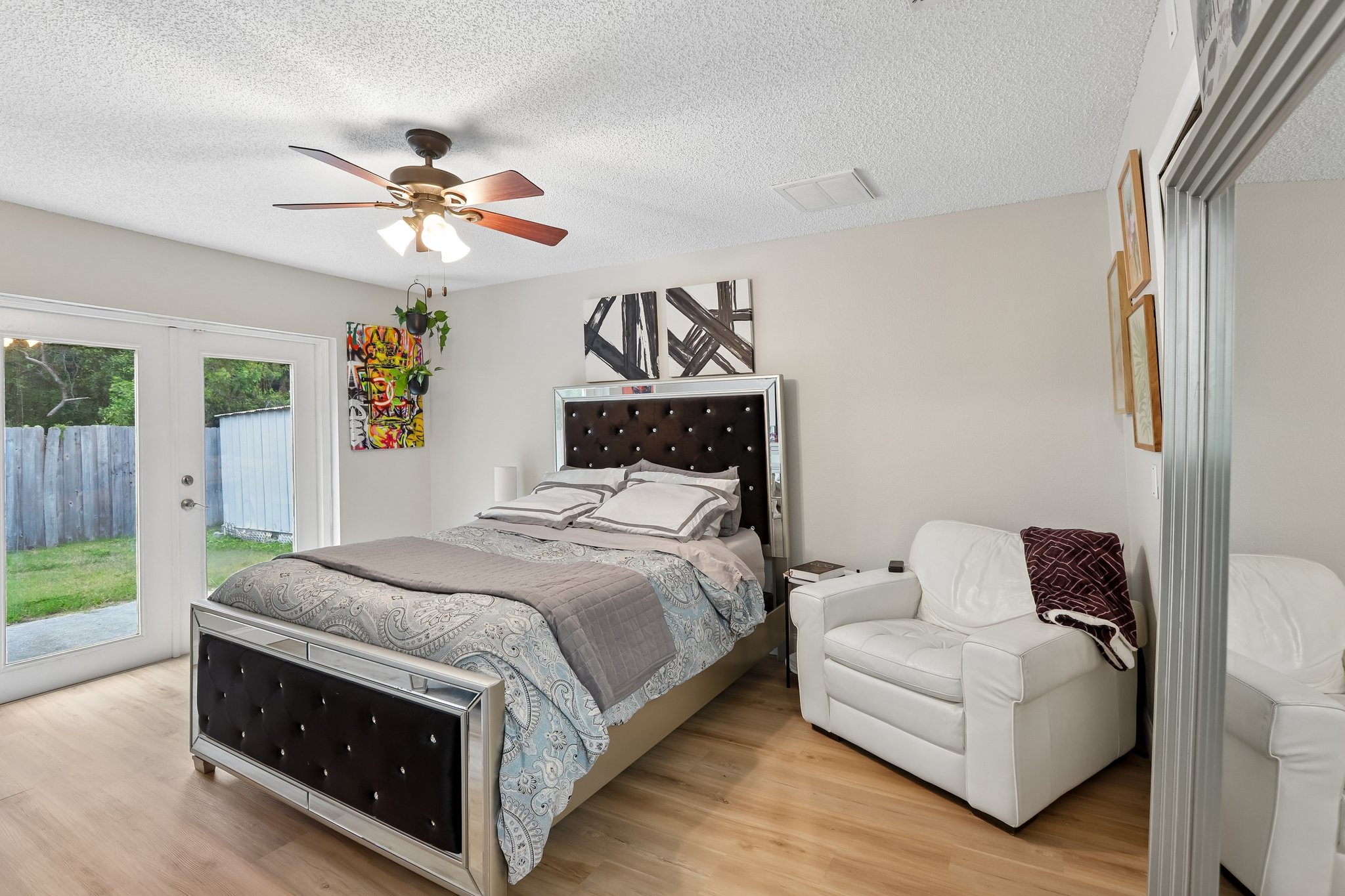 1525 Kestrel Way - S1305 - 018.jpg