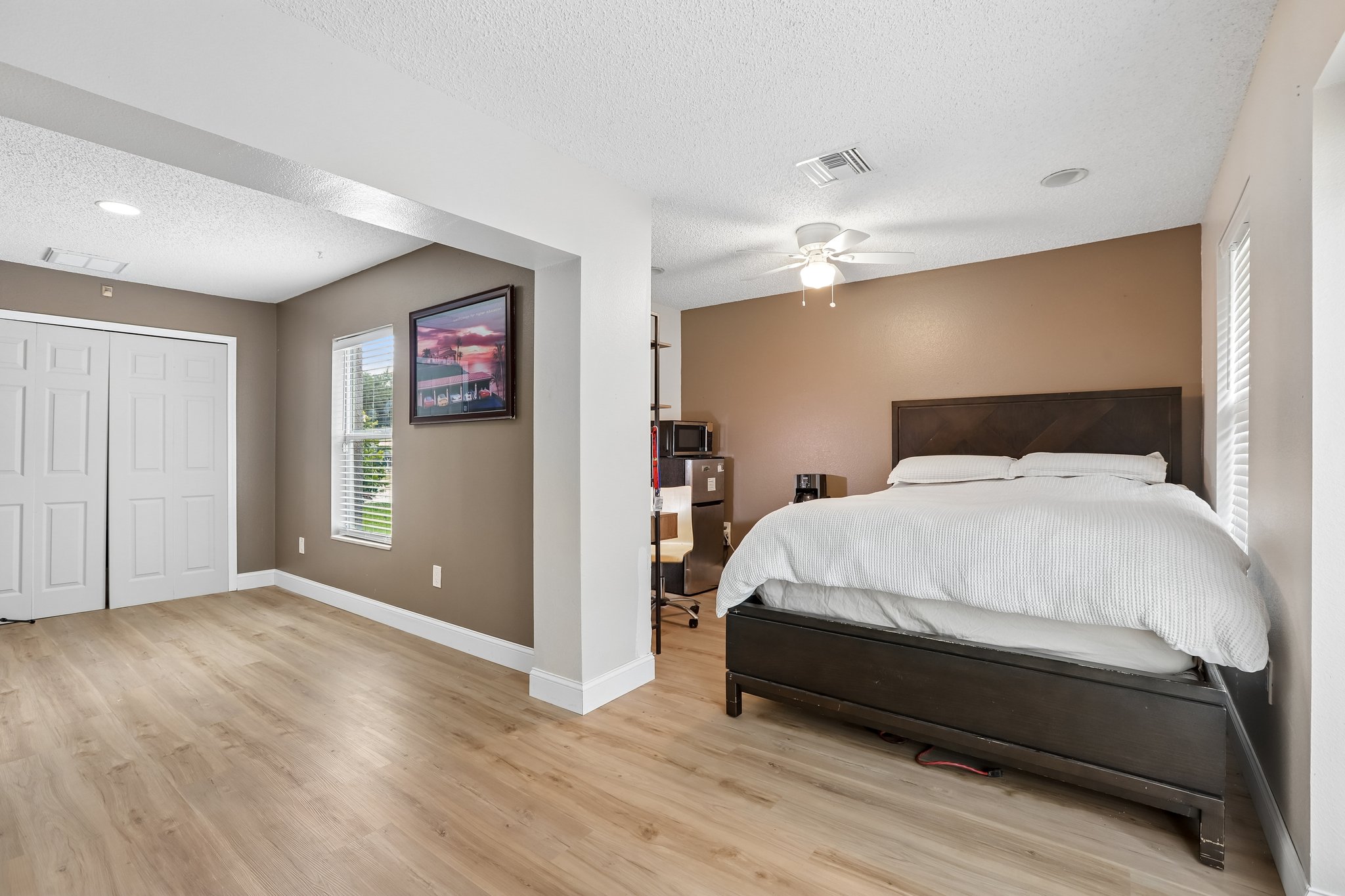 1525 Kestrel Way - S1305 - 028.jpg