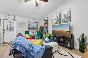1525 Kestrel Way - S1305 - 007.jpg
