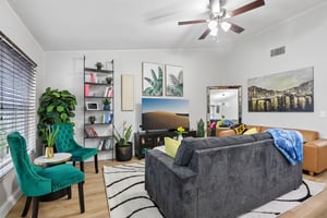 1525 Kestrel Way - S1305 - 008.jpg