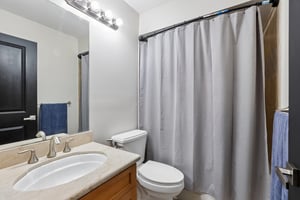 1525 Kestrel Way - S1305 - 020.jpg