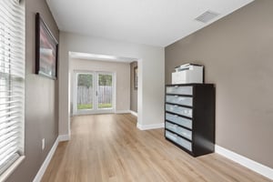 1525 Kestrel Way - S1305 - 026.jpg