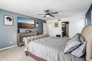 Baltz Ct-S0505-035.jpg