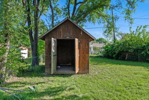  Photo 31