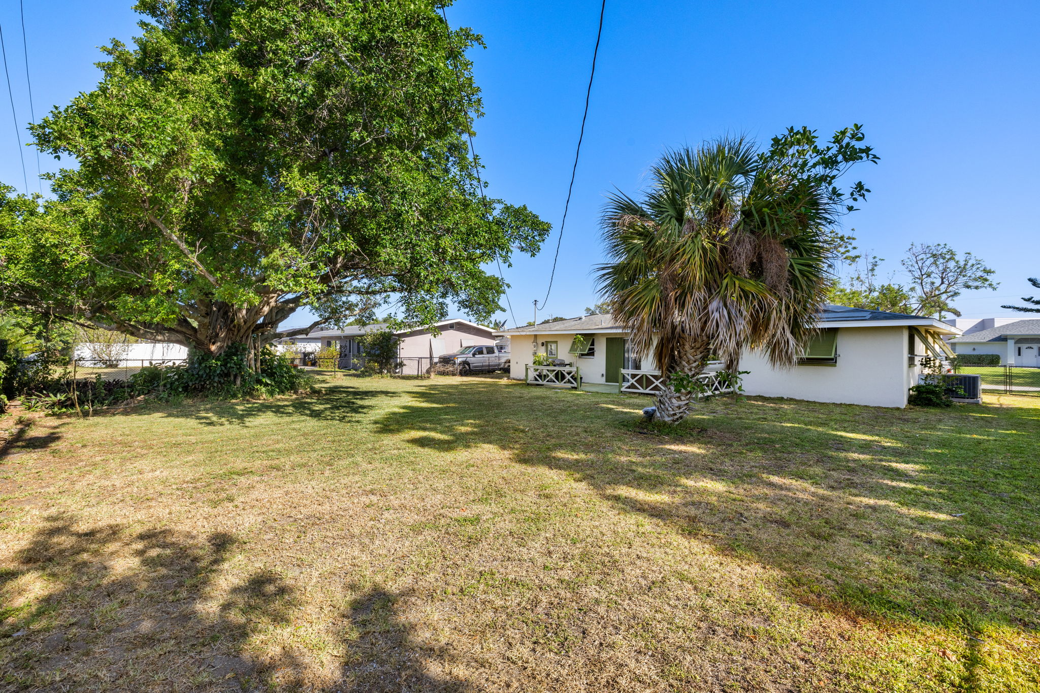 Rear Exterior 1 of 3