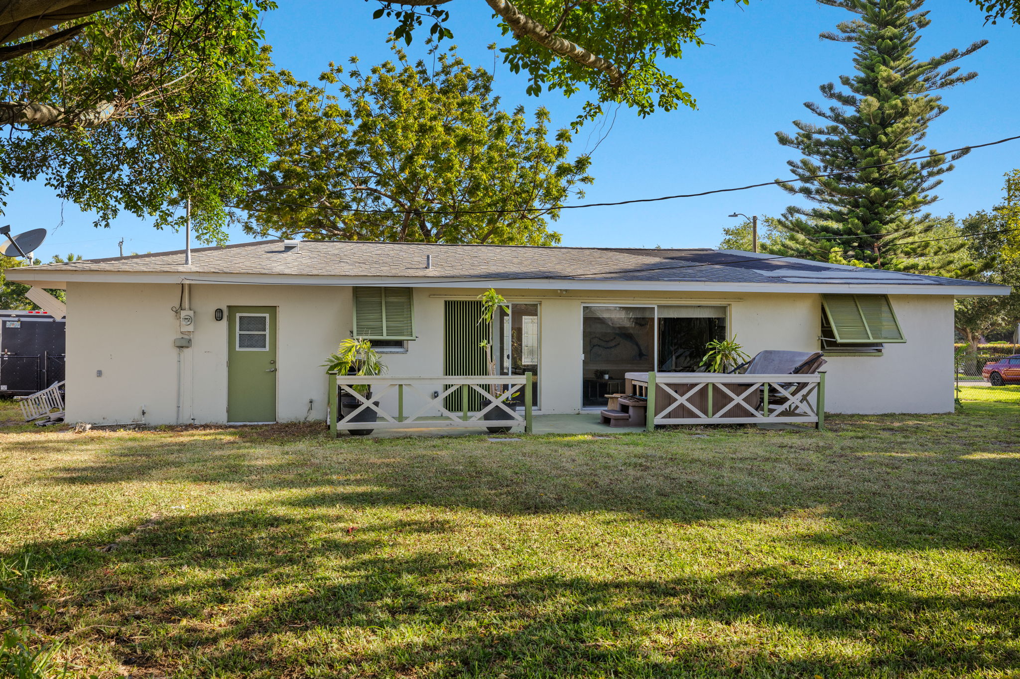 Rear Exterior 2 of 3