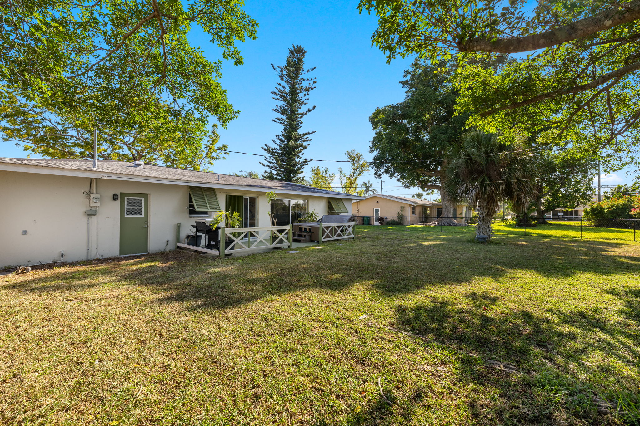 Rear Exterior 3 of 3