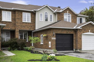  Photo 0