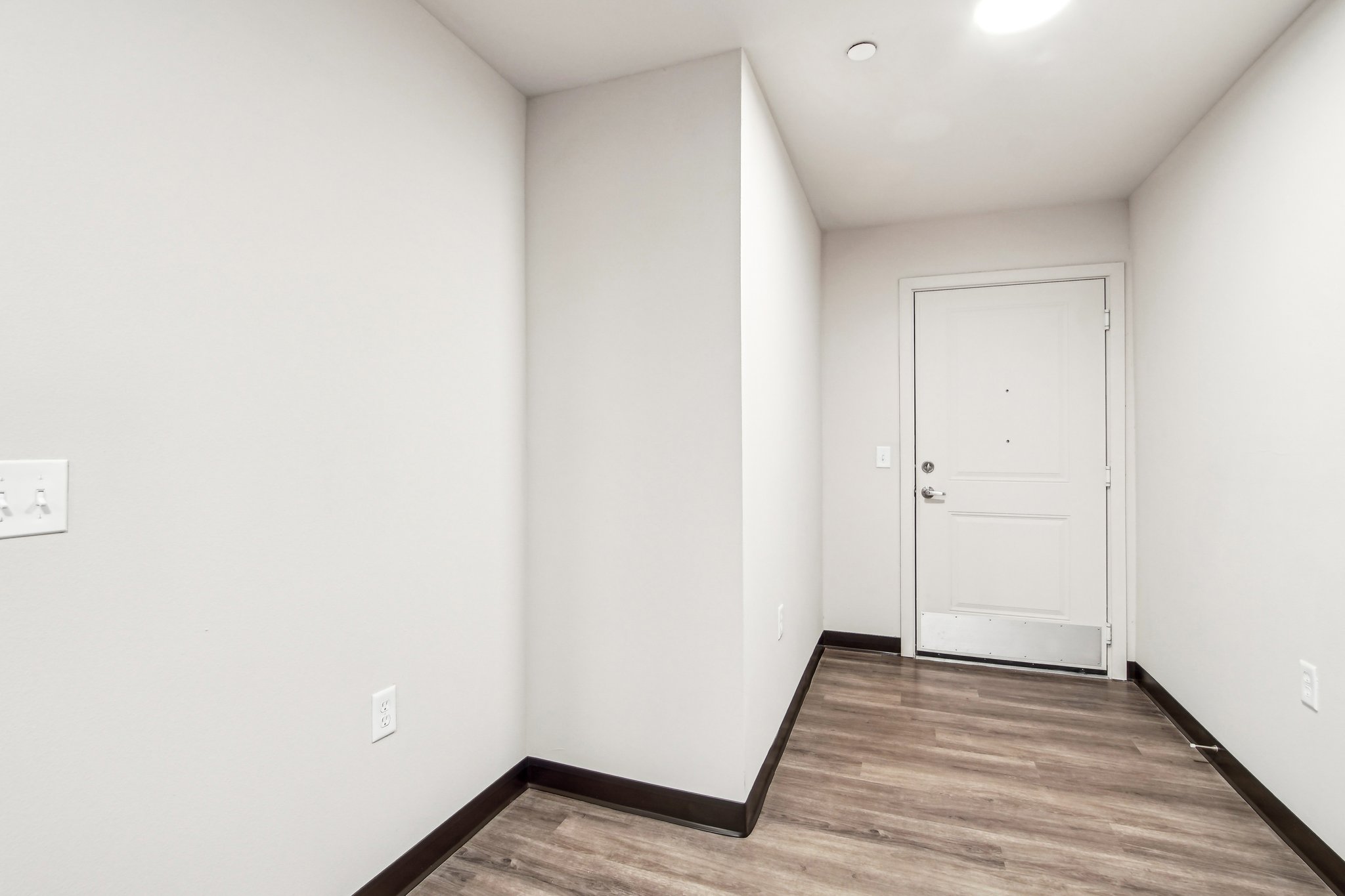 1526 W Desert Cove Ave Unit 119-0805-017.jpg