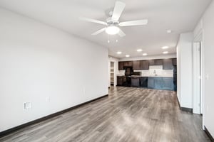 1526 W Desert Cove Ave Unit 136-0805-004.jpg