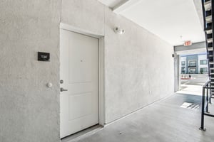 1526 W Desert Cove Ave Unit 134-0805-001.jpg