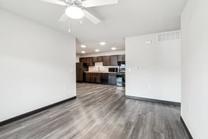 1526 W Desert Cove Ave Unit 134-0805-003.jpg
