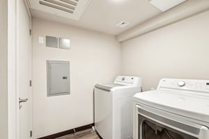 1526 W Desert Cove Ave Unit 134-0805-012.jpg