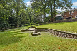 Burnley Rd-S1208-048.jpg