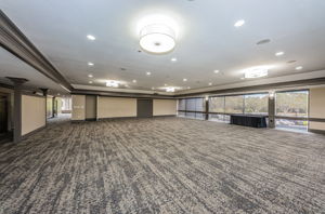 37-Banquet Room