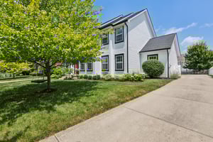 Smithfield Dr-S0907-003.jpg