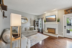 Smithfield Dr-S0907-007.jpg