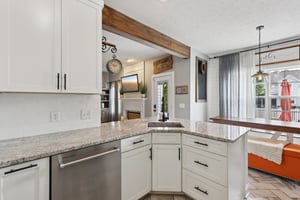 Smithfield Dr-S0907-015.jpg