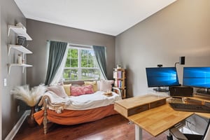 Smithfield Dr-S0907-043.jpg
