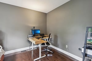 Smithfield Dr-S0907-045.jpg
