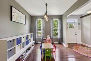 Smithfield Dr-S0907-048.jpg