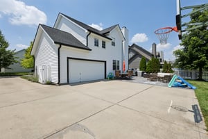 Smithfield Dr-S0907-050.jpg