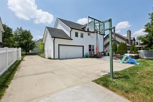 Smithfield Dr-S0907-051.jpg