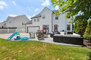 Smithfield Dr-S0907-052.jpg
