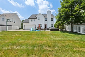 Smithfield Dr-S0907-054.jpg