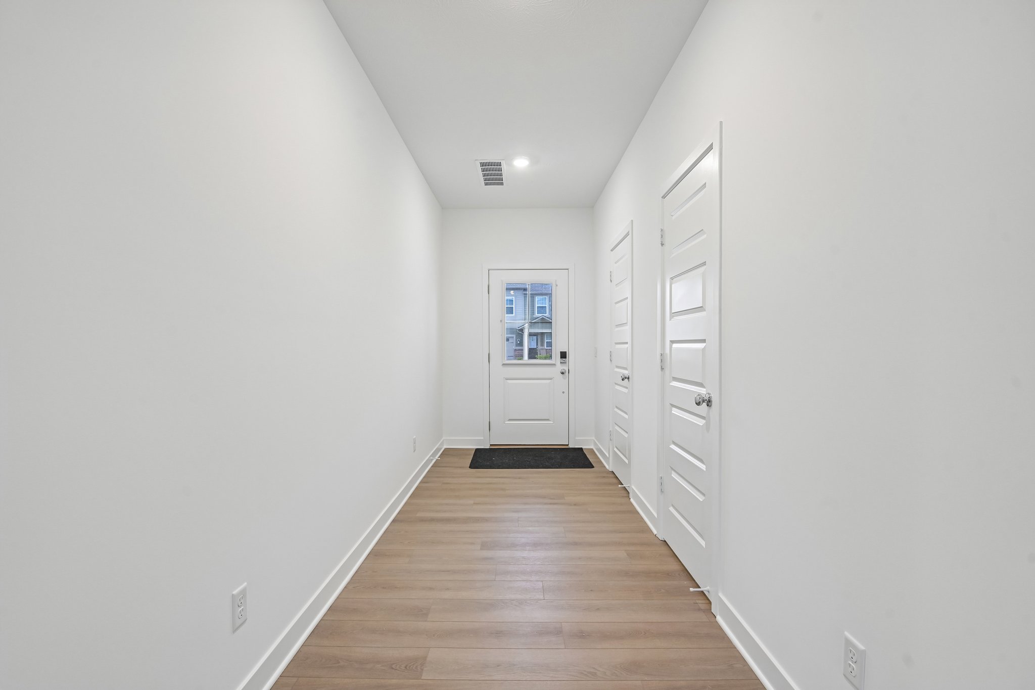 Farrington Rd-S0605-021.jpg