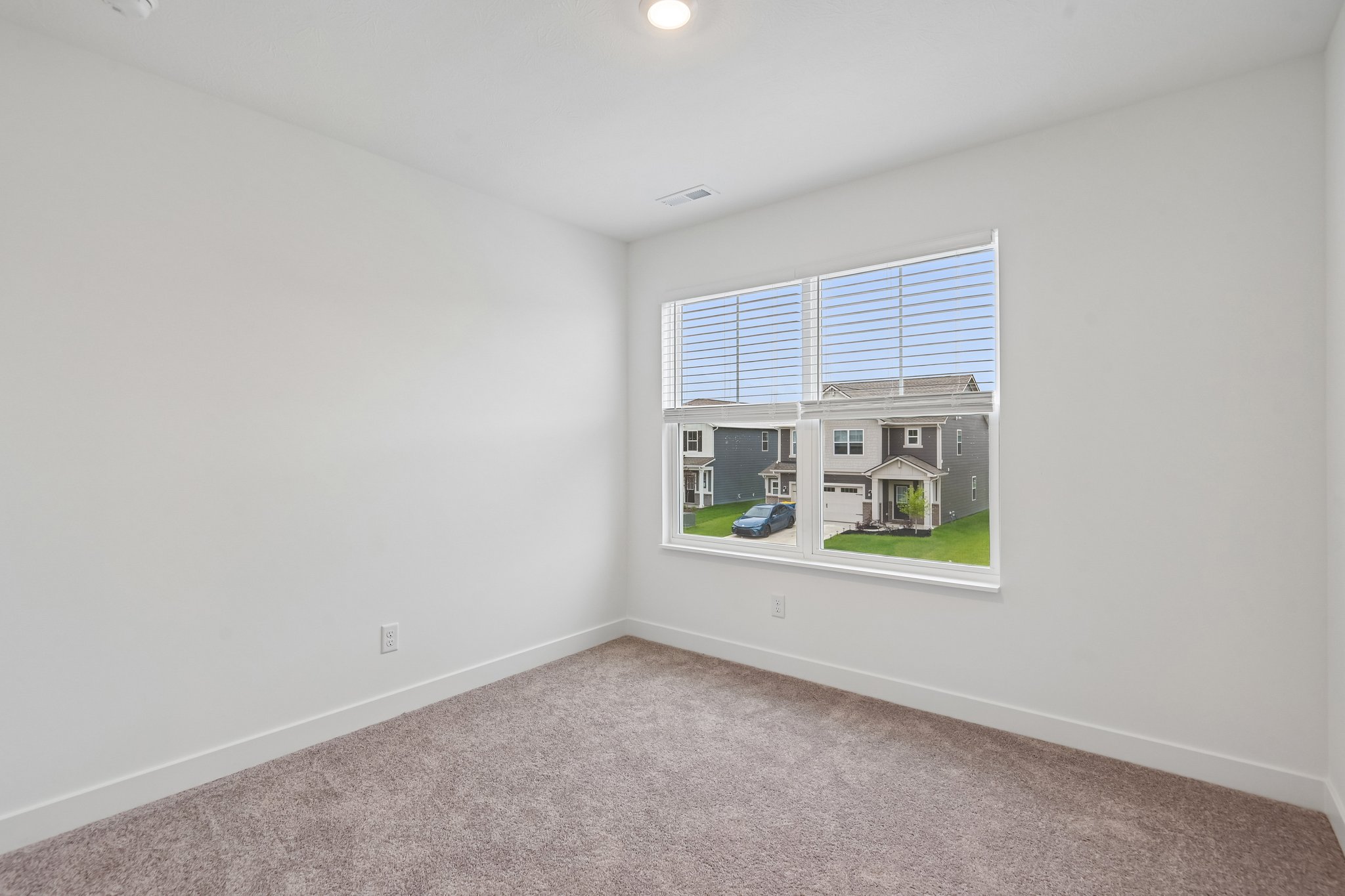 Farrington Rd-S0605-024.jpg