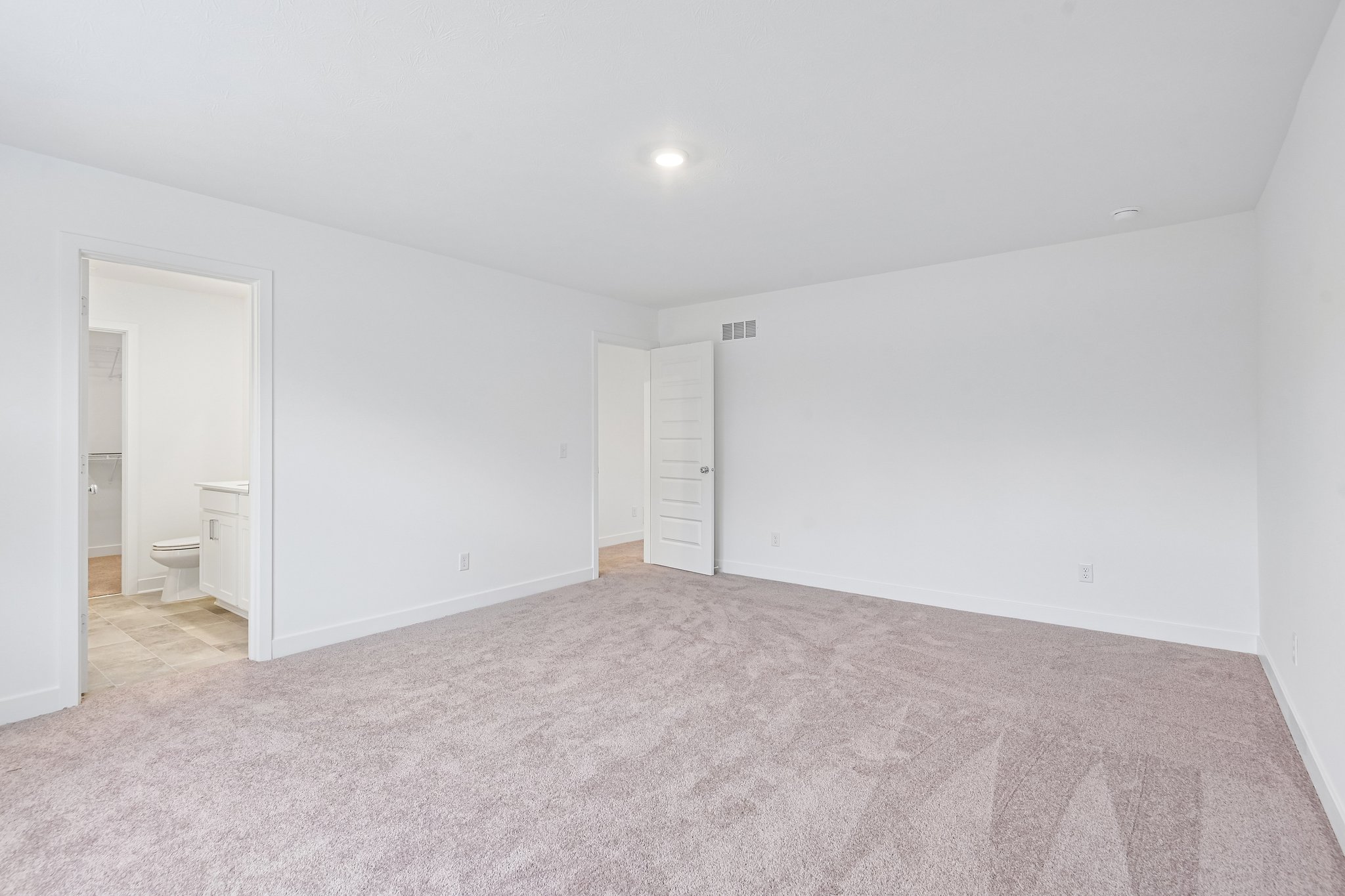 Farrington Rd-S0605-037.jpg