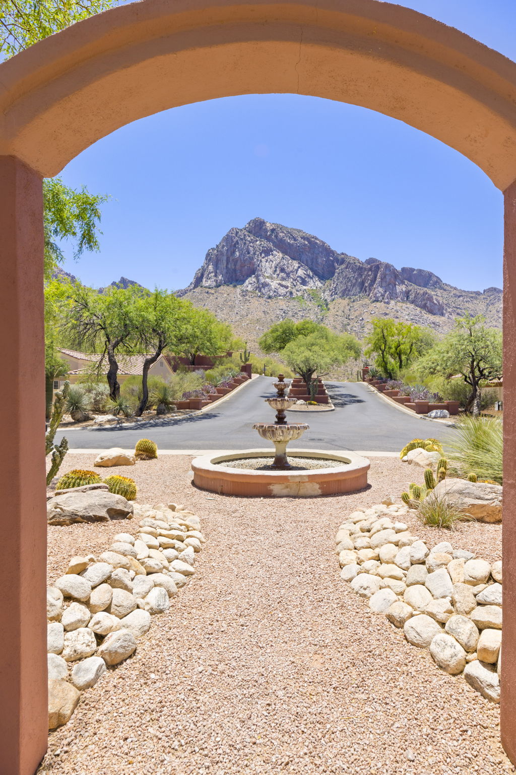  Photo 76