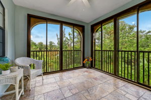 Screened-in Porch